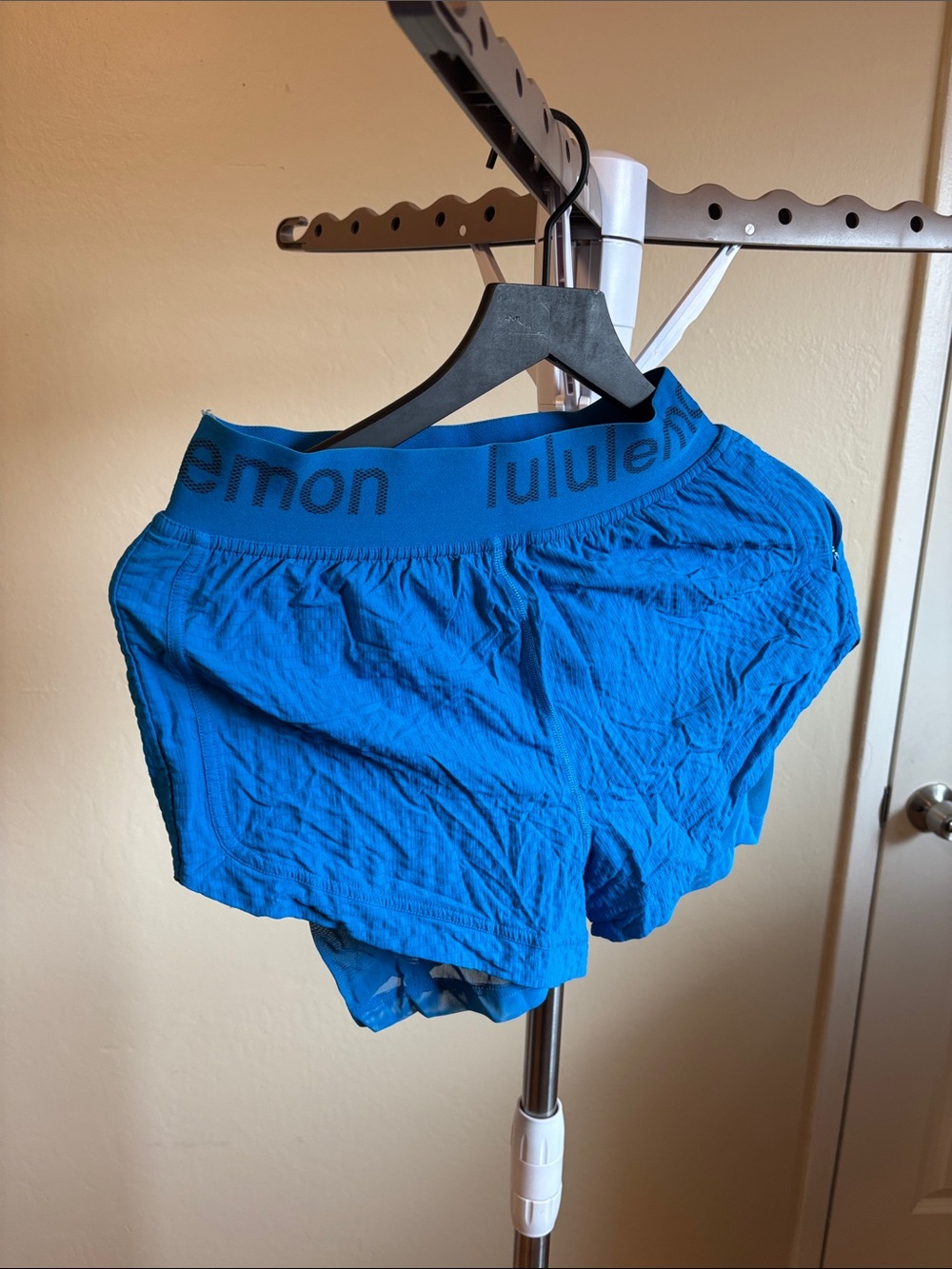 lululemon athletica blue running tights